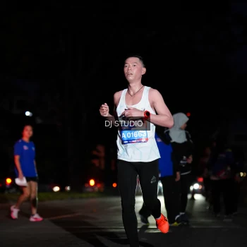 Runner Photo 3787430