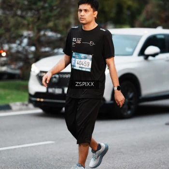 Runner Photo 3787434