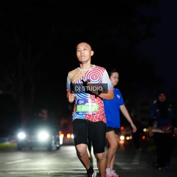 Runner Photo 3787509