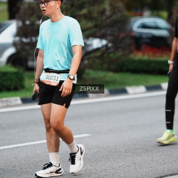 Runner Photo 3787510