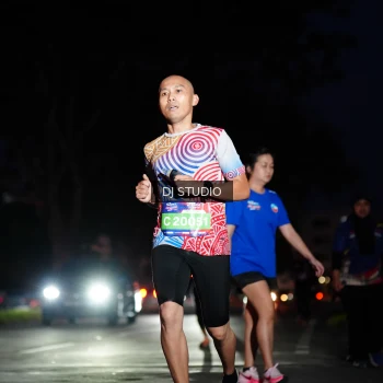Runner Photo 3787515