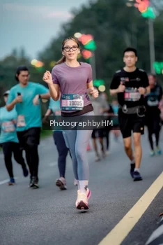 Runner Photo 3787546