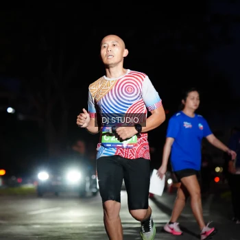 Runner Photo 3787570