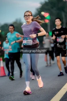 Runner Photo 3787576
