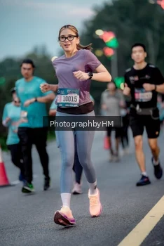 Runner Photo 3787582