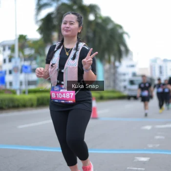 Runner Photo 3787583