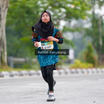 Runner Photo 3787597