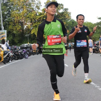 Runner Photo 3787599