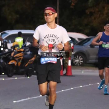 Runner Photo 3787626