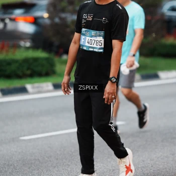 Runner Photo 3787662