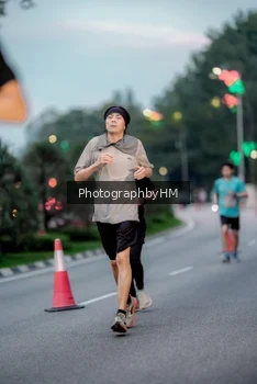 Runner Photo 3787680