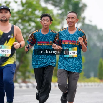 Runner Photo 3787686