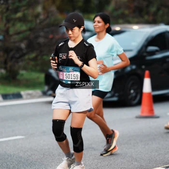 Runner Photo 3787722