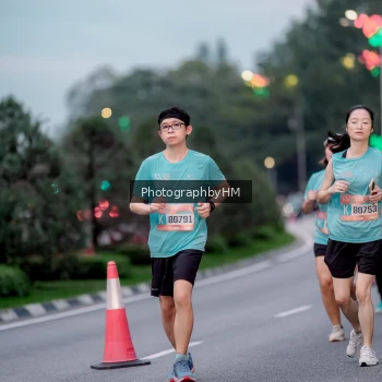 Runner Photo 3787735