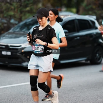 Runner Photo 3787773