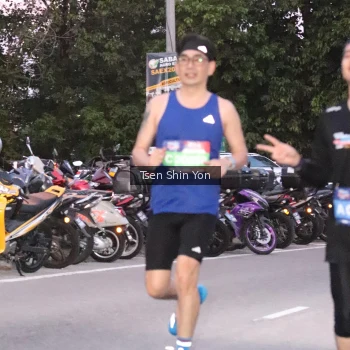 Runner Photo 3787798
