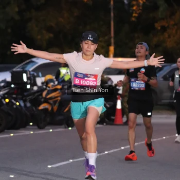 Runner Photo 3787835