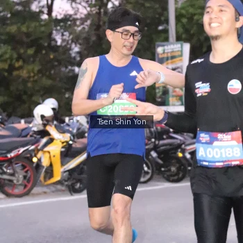 Runner Photo 3787842