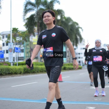 Runner Photo 3787879