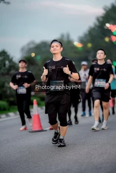 Runner Photo 3787902