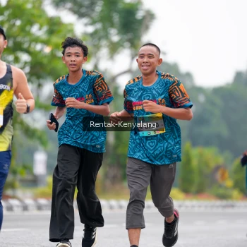 Runner Photo 3787915