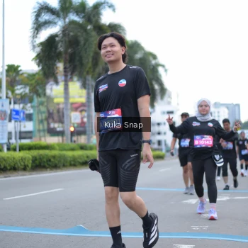 Runner Photo 3787941