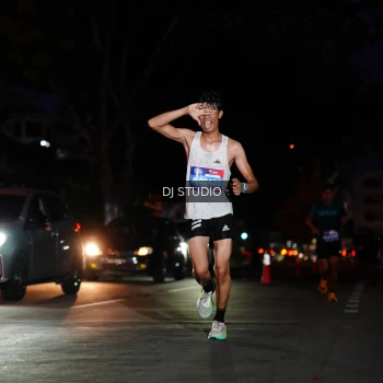 Runner Photo 3787943