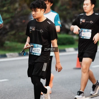 Runner Photo 3788001