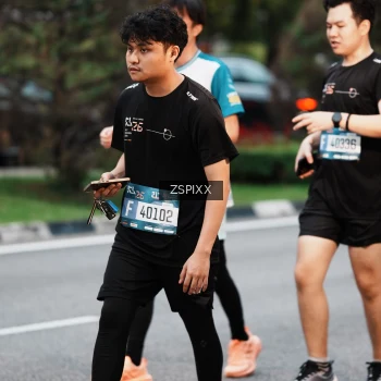 Runner Photo 3788026