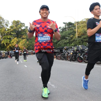 Runner Photo 3788075