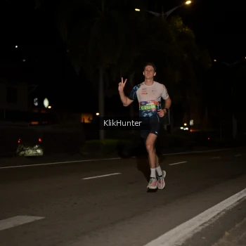 Runner Photo 3788285