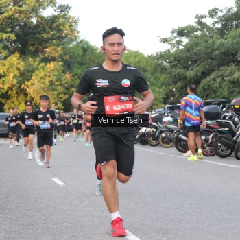 Runner Photo 3788365