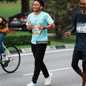 Runner Photo 3788366