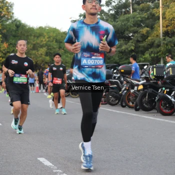 Runner Photo 3788440