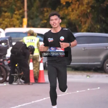 Runner Photo 3788447