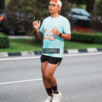 Runner Photo 3788467