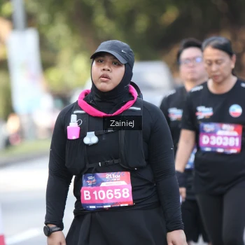 Runner Photo 3788479
