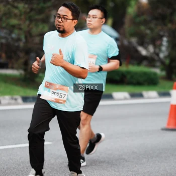 Runner Photo 3788599