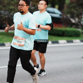 Runner Photo 3788615