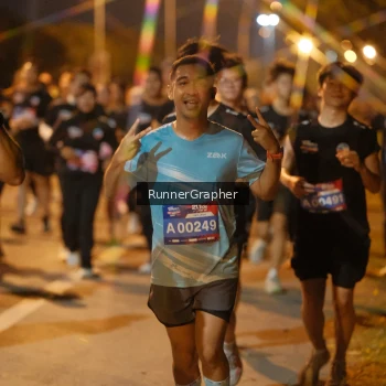 Runner Photo 3788640