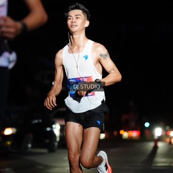 Runner Photo 3788646