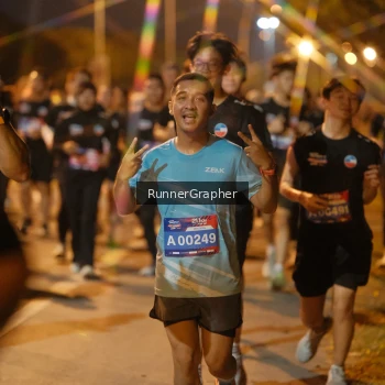 Runner Photo 3788705