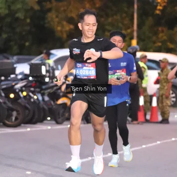 Runner Photo 3788816