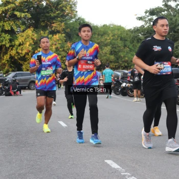 Runner Photo 3788900