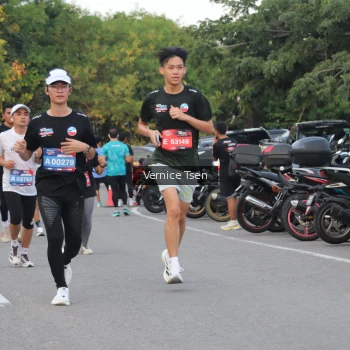 Runner Photo 3788978