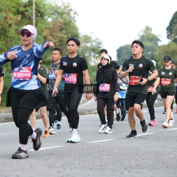 Runner Photo 3789003