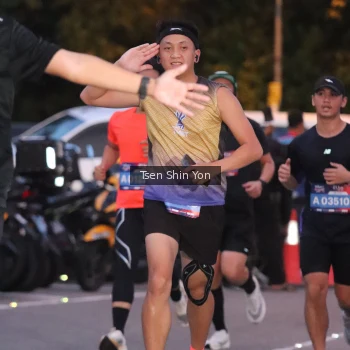 Runner Photo 3789335