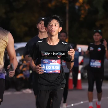 Runner Photo 3789343