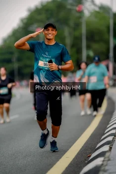 Runner Photo 3789359