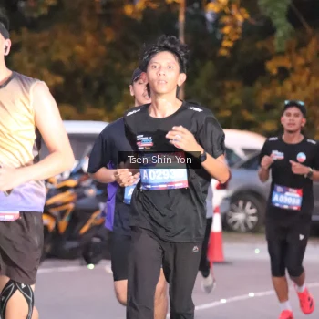 Runner Photo 3789363